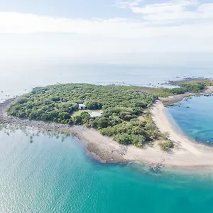  Holiday home Victor Island Australia
